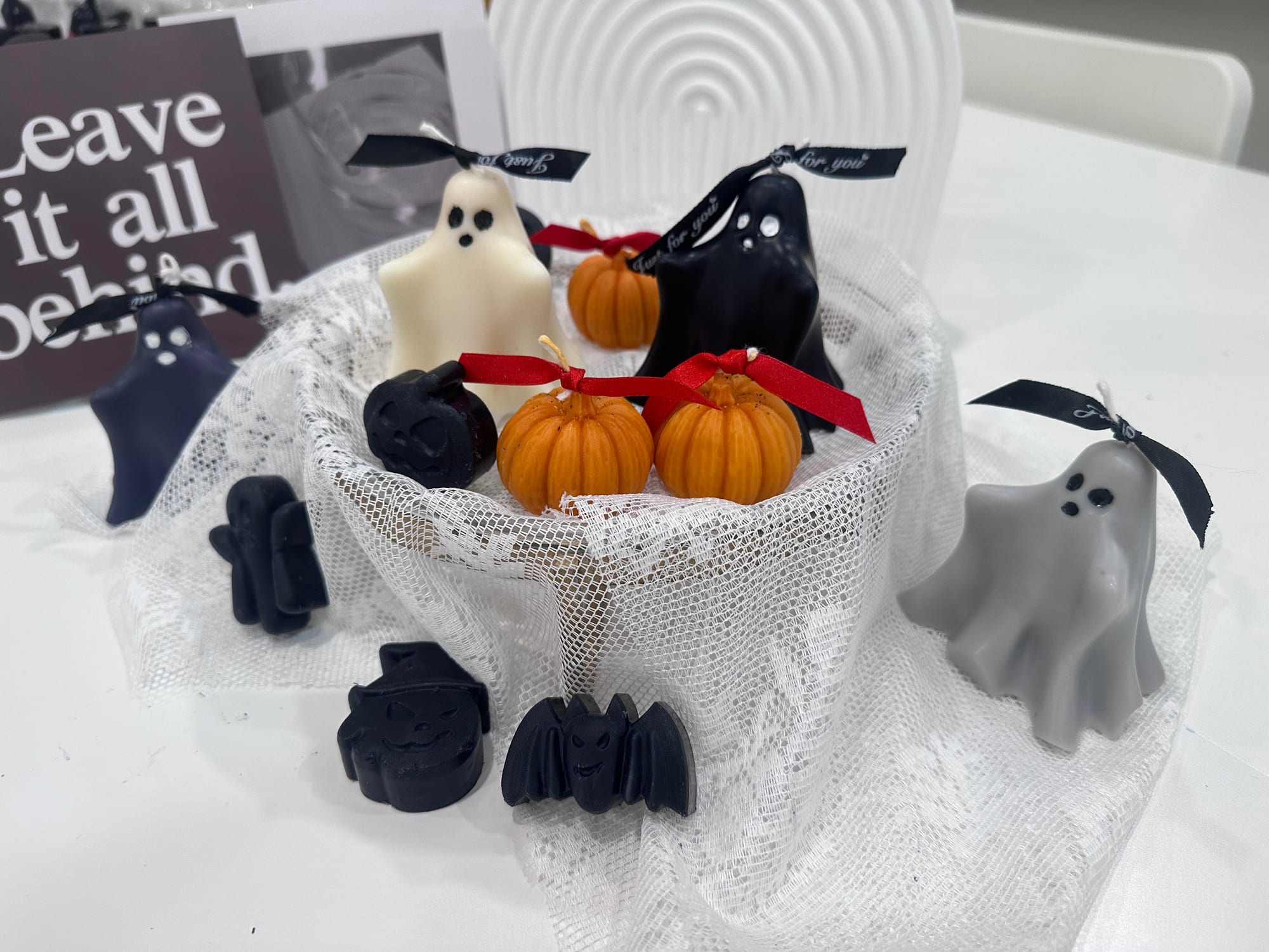 I DearCrafts & Flower Halloween candle workshop