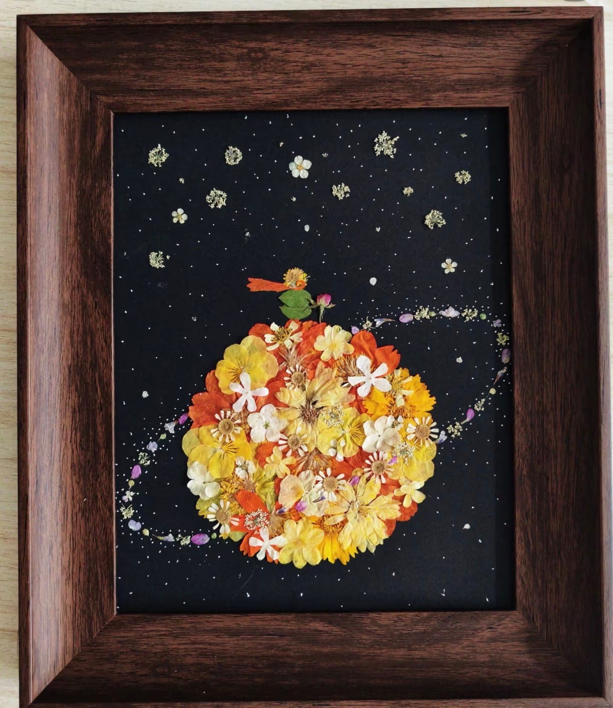Pressed flower art